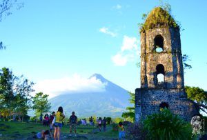 cagsawa ruins