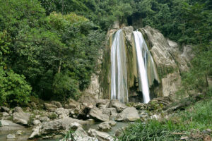 Dodiongan Falls