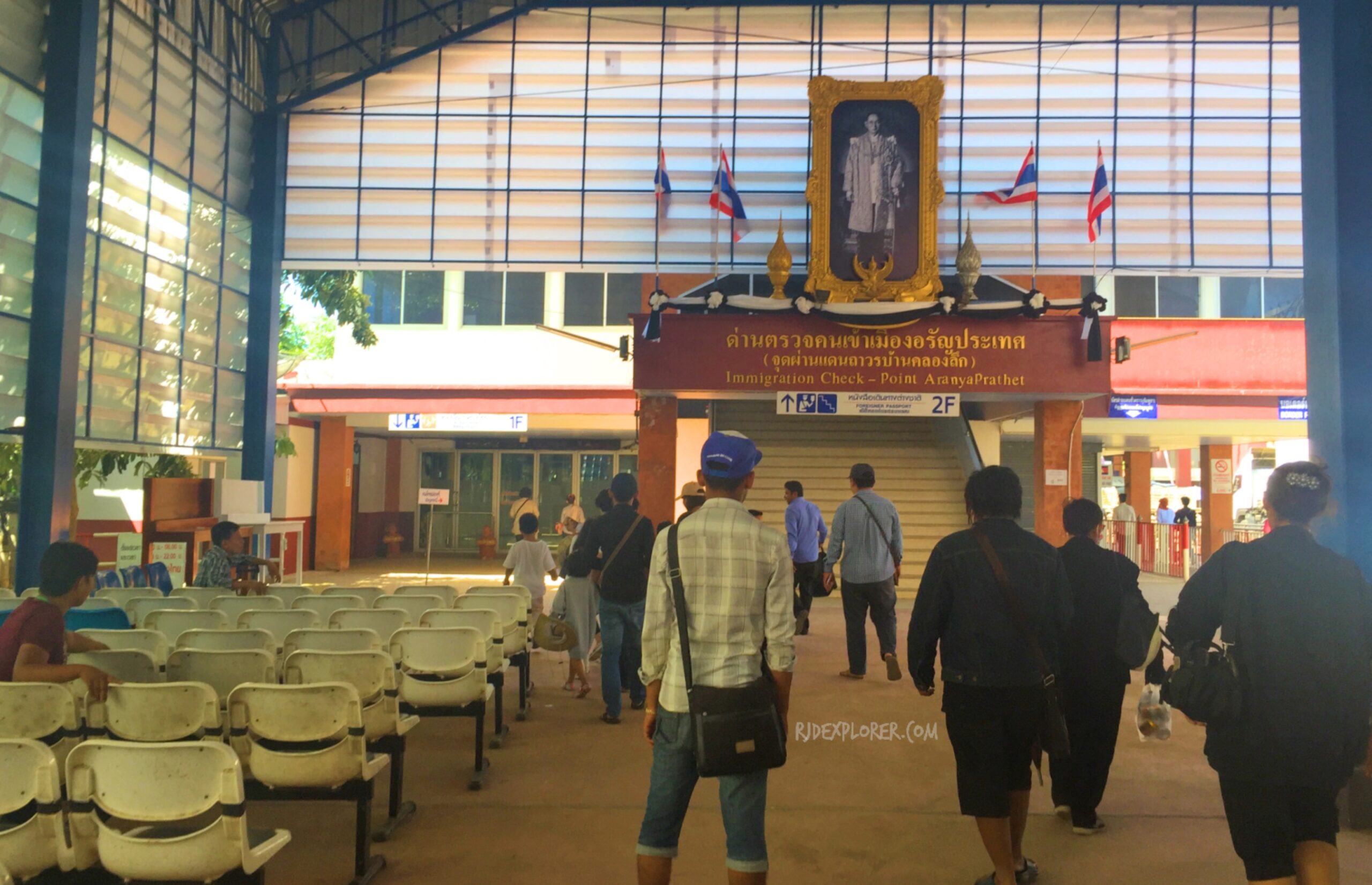 border crossing cambodia thailand